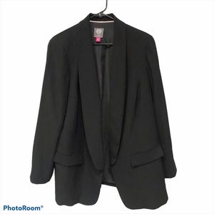 Vince Camuto open from black tuxedo blazer **last days of sale****